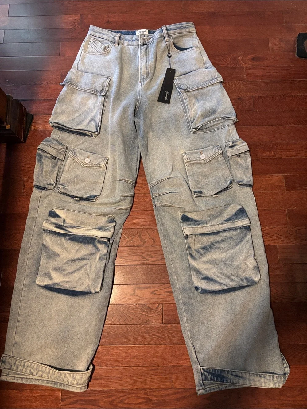 YoungLA Carry All Cargo Jeans Light Wash Size: Medium NWT
